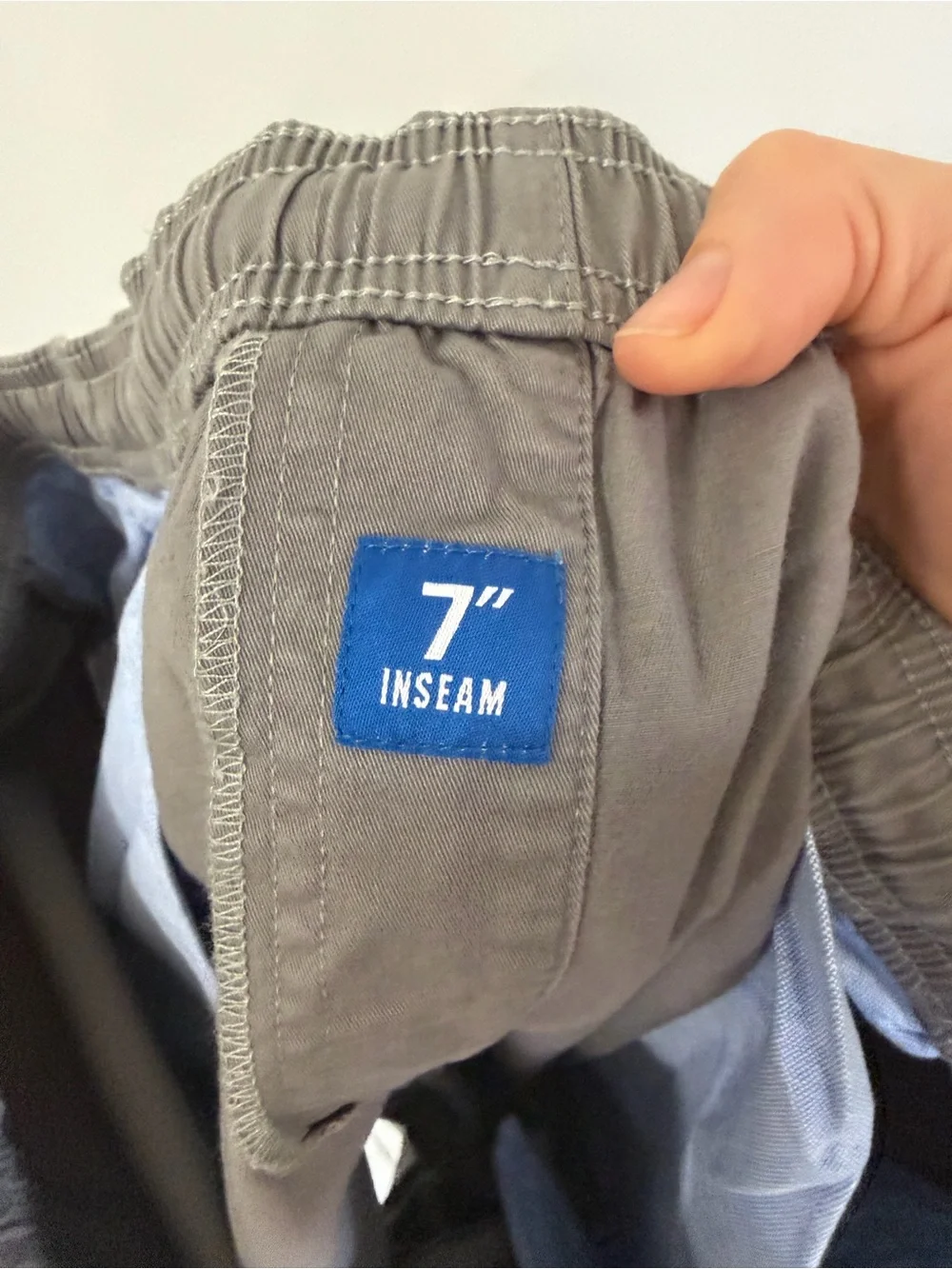 Chubbies Mens XL Gray flat front cotton twill elastic waist drawstring 7” shorts - Picture 6 of 8
